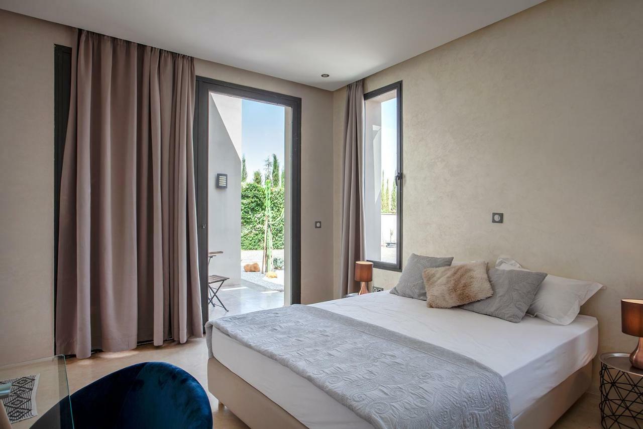 Essra Villa *